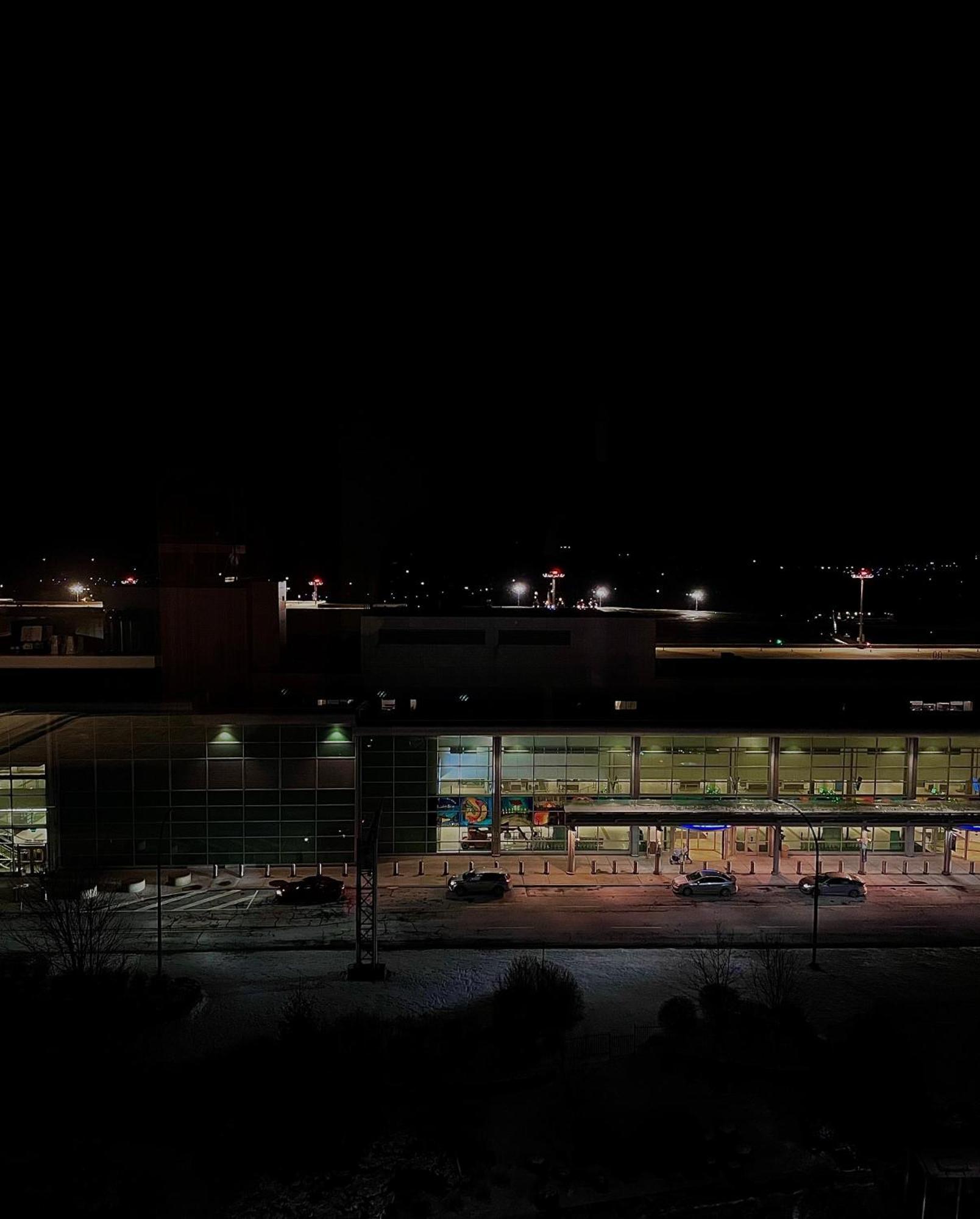 Alt Hotel Halifax Airport Enfield Exterior photo